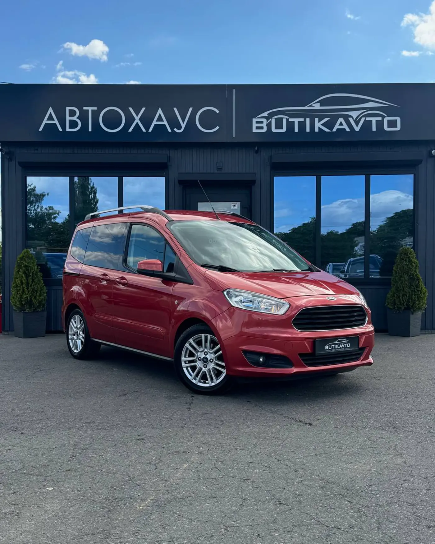 Ford Tourneo Courier I, 2015