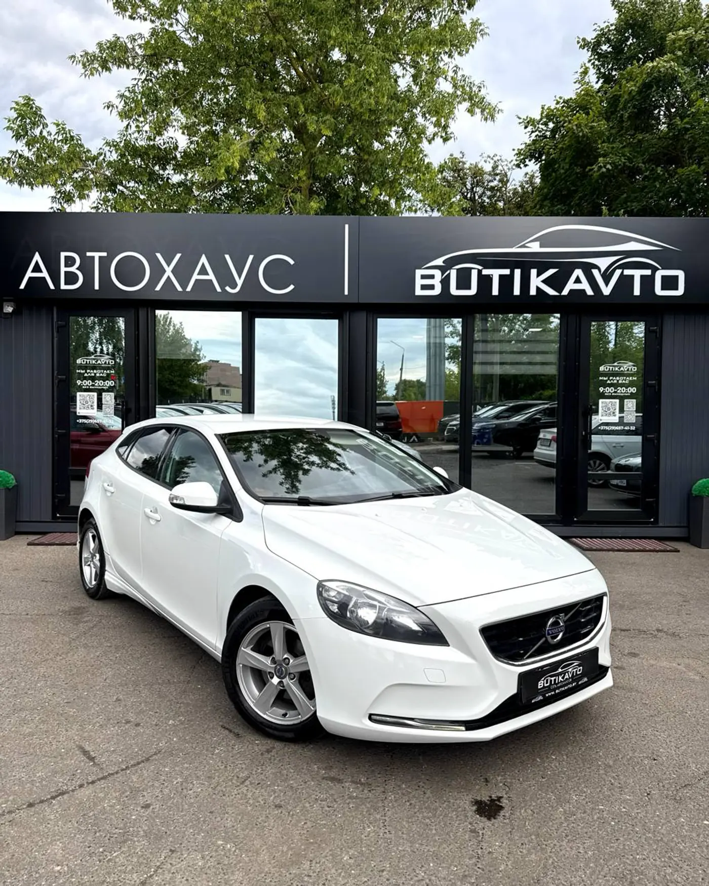 Volvo V40 II, 2013