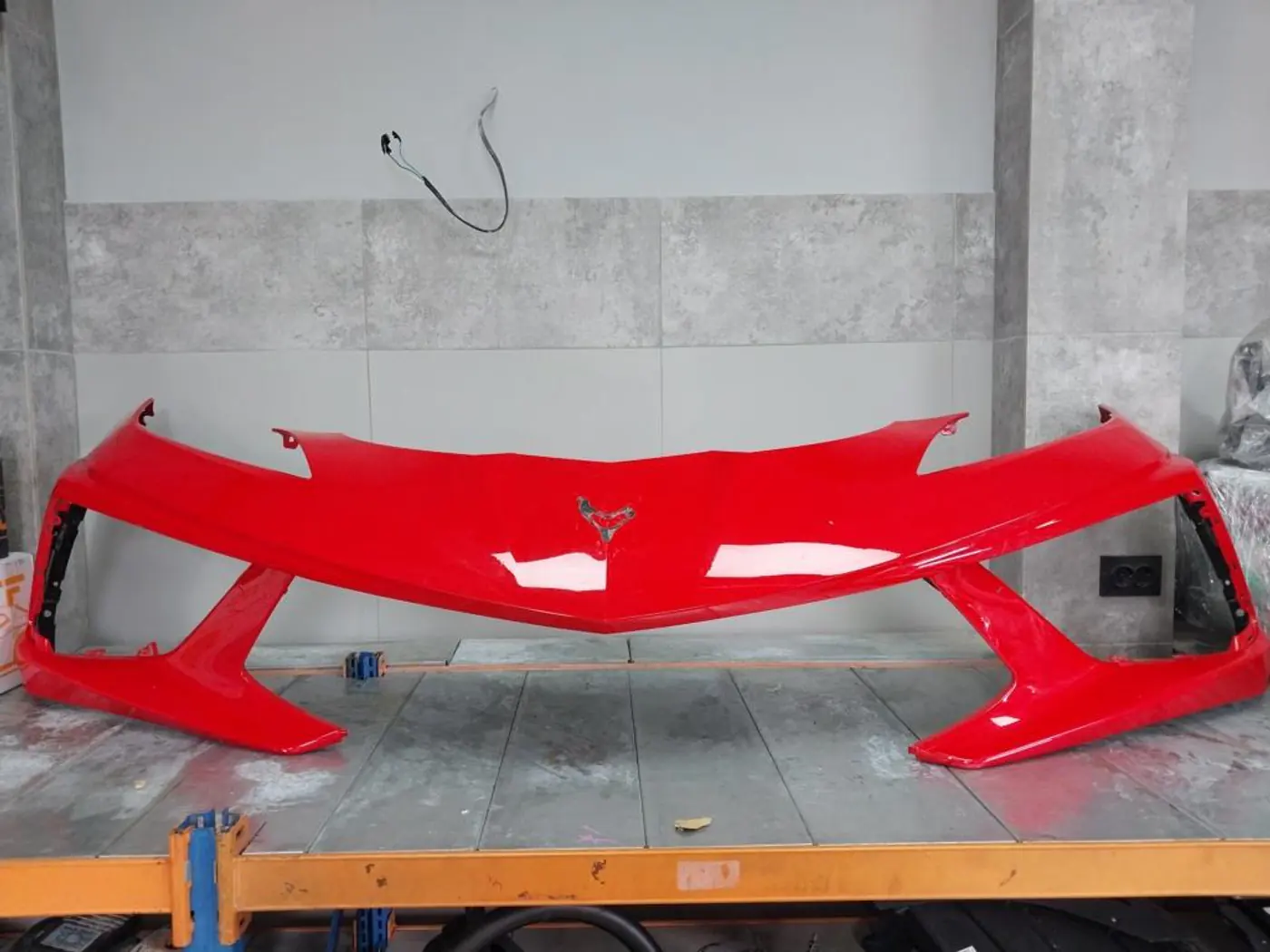 Бампер передний к Chevrolet Corvette 2022