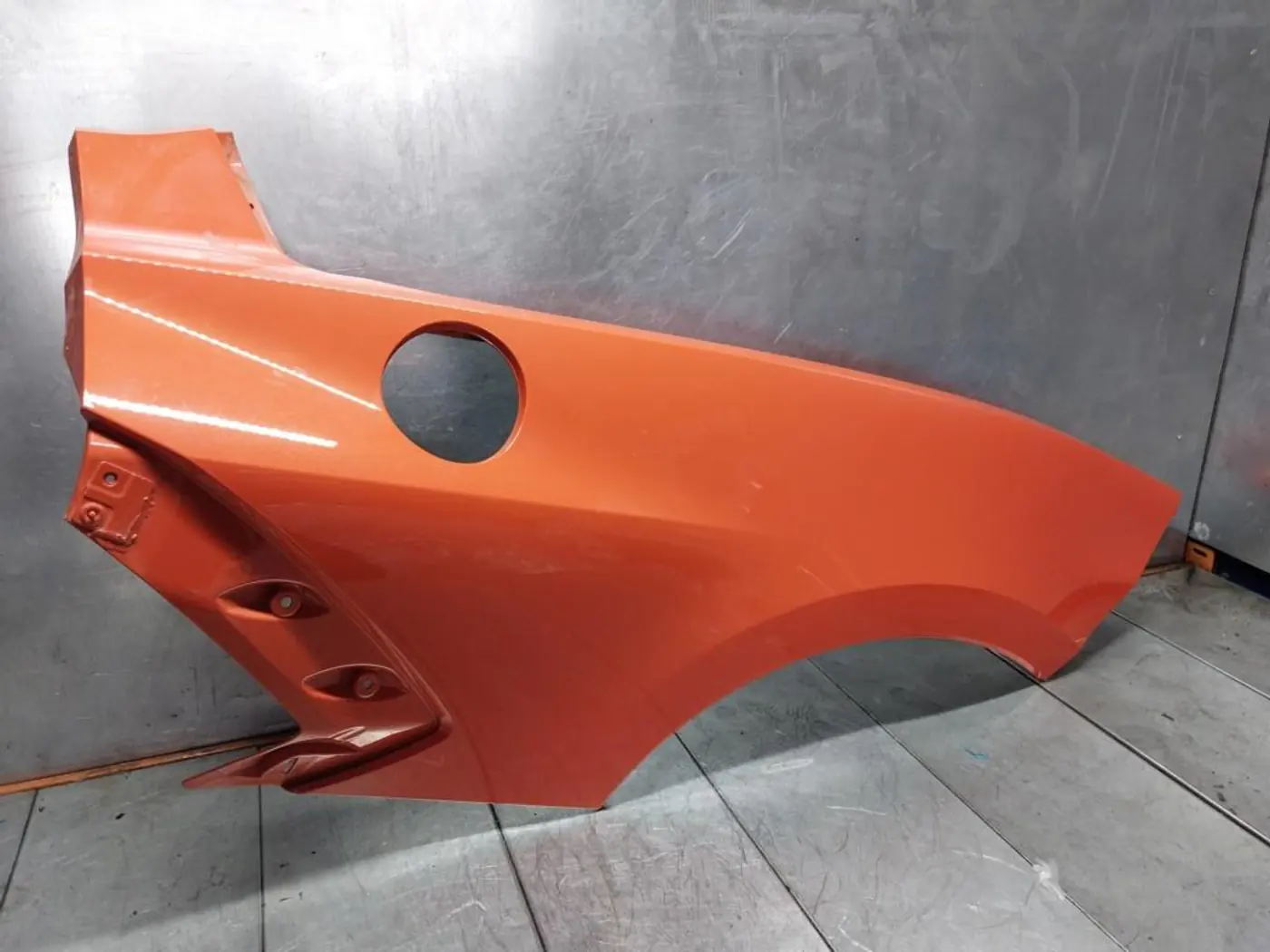 Крыло заднее левое к Chevrolet Corvette 2022