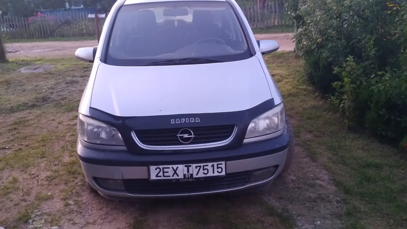 Opel Zafira A, 2001