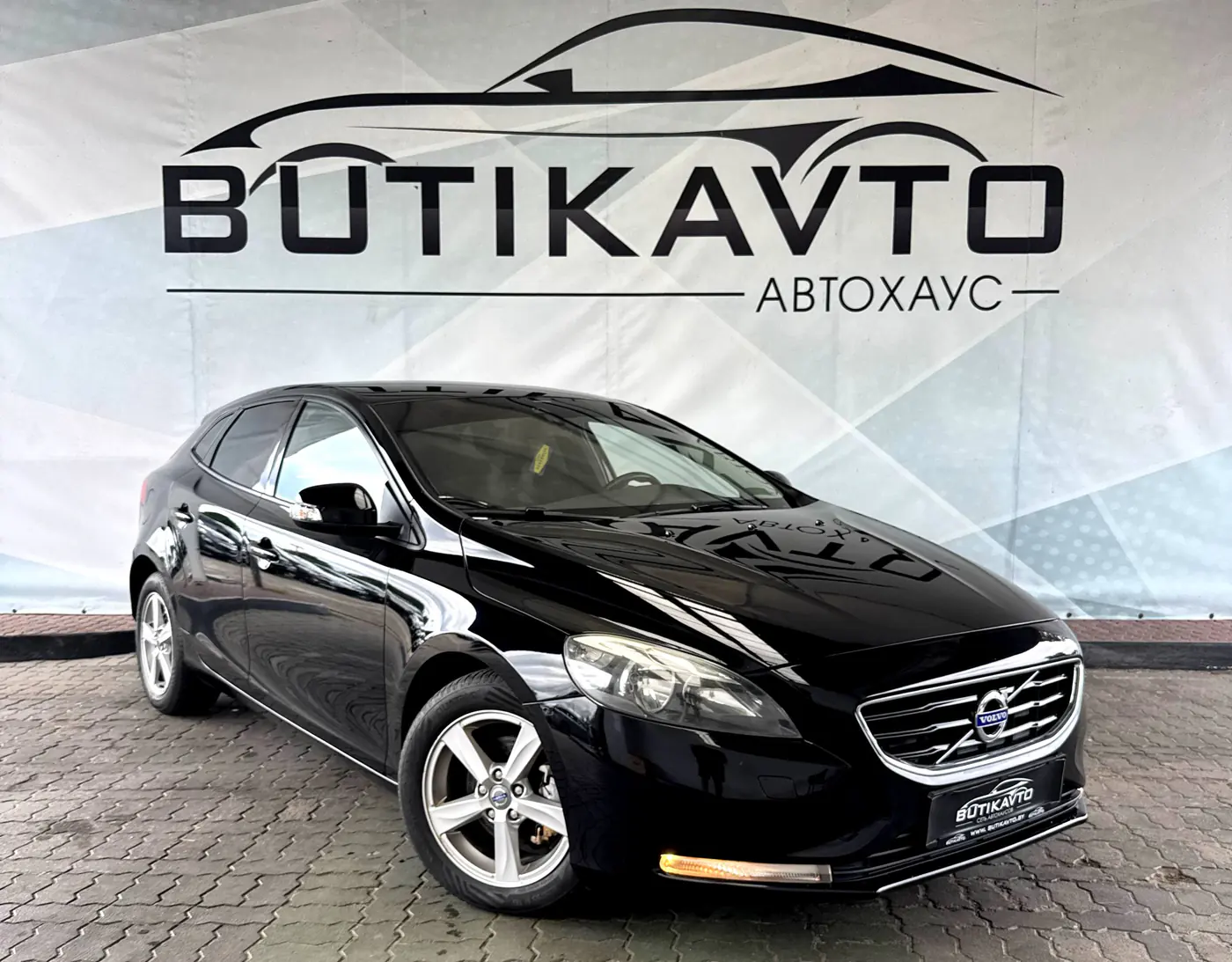 Volvo V40 II, 2012