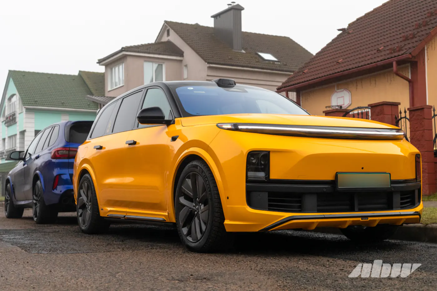 Шины для электромобиля: стоит ли переплачивать за модели с маркировкой EV