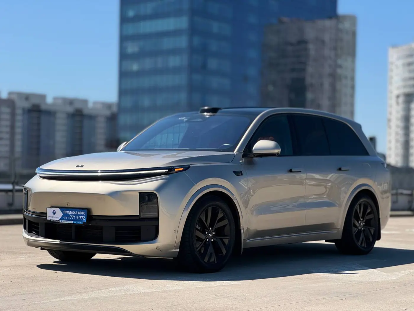 Li Auto L8 I, 2023