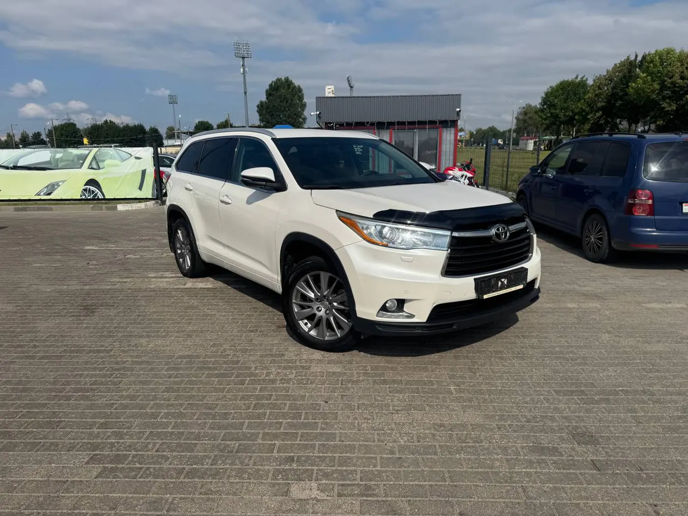 Toyota Highlander III (U50), 2014