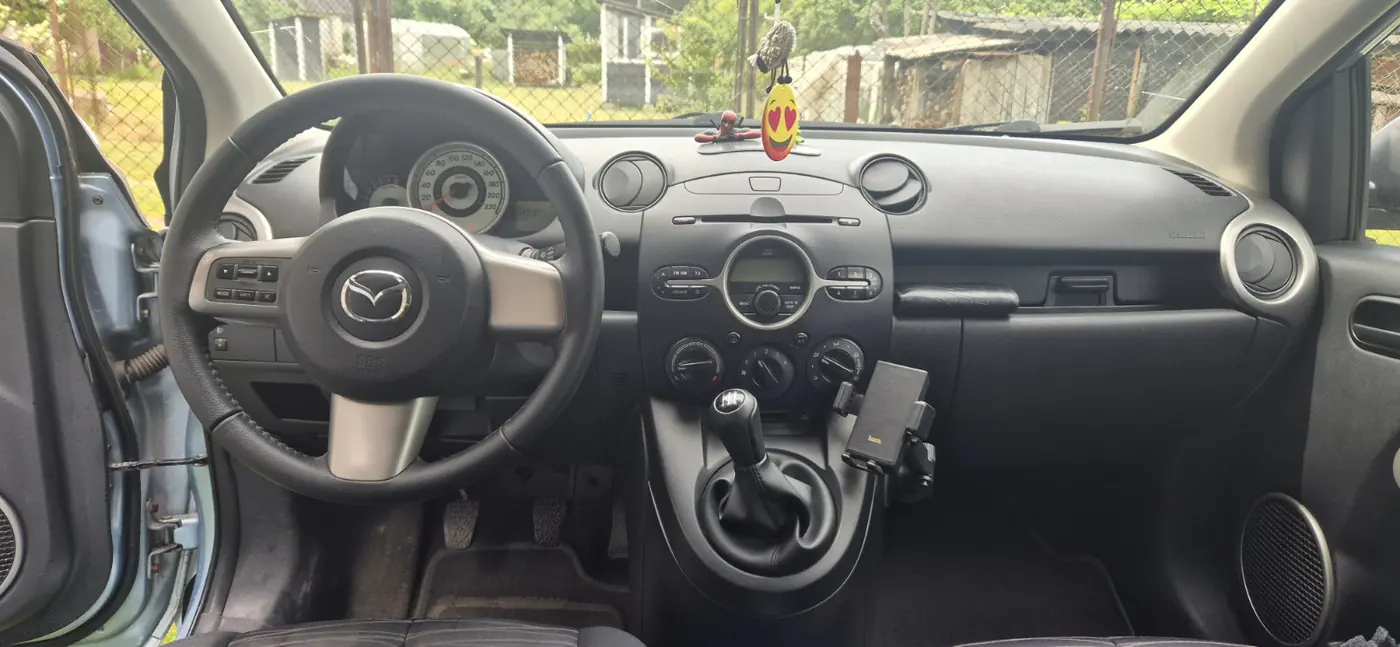 Mazda 2 II (DE), 2008