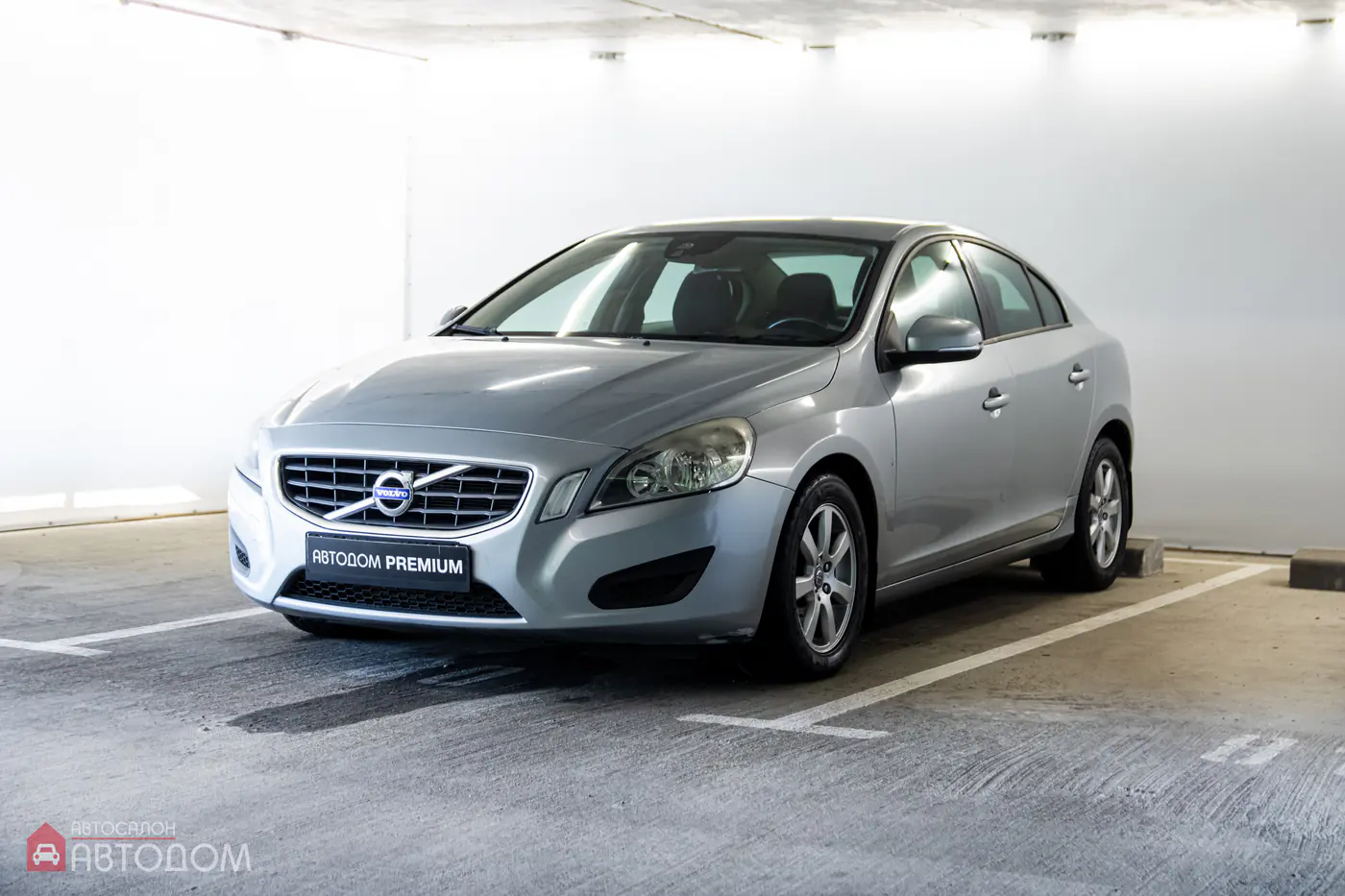 Volvo S60 II, 2011