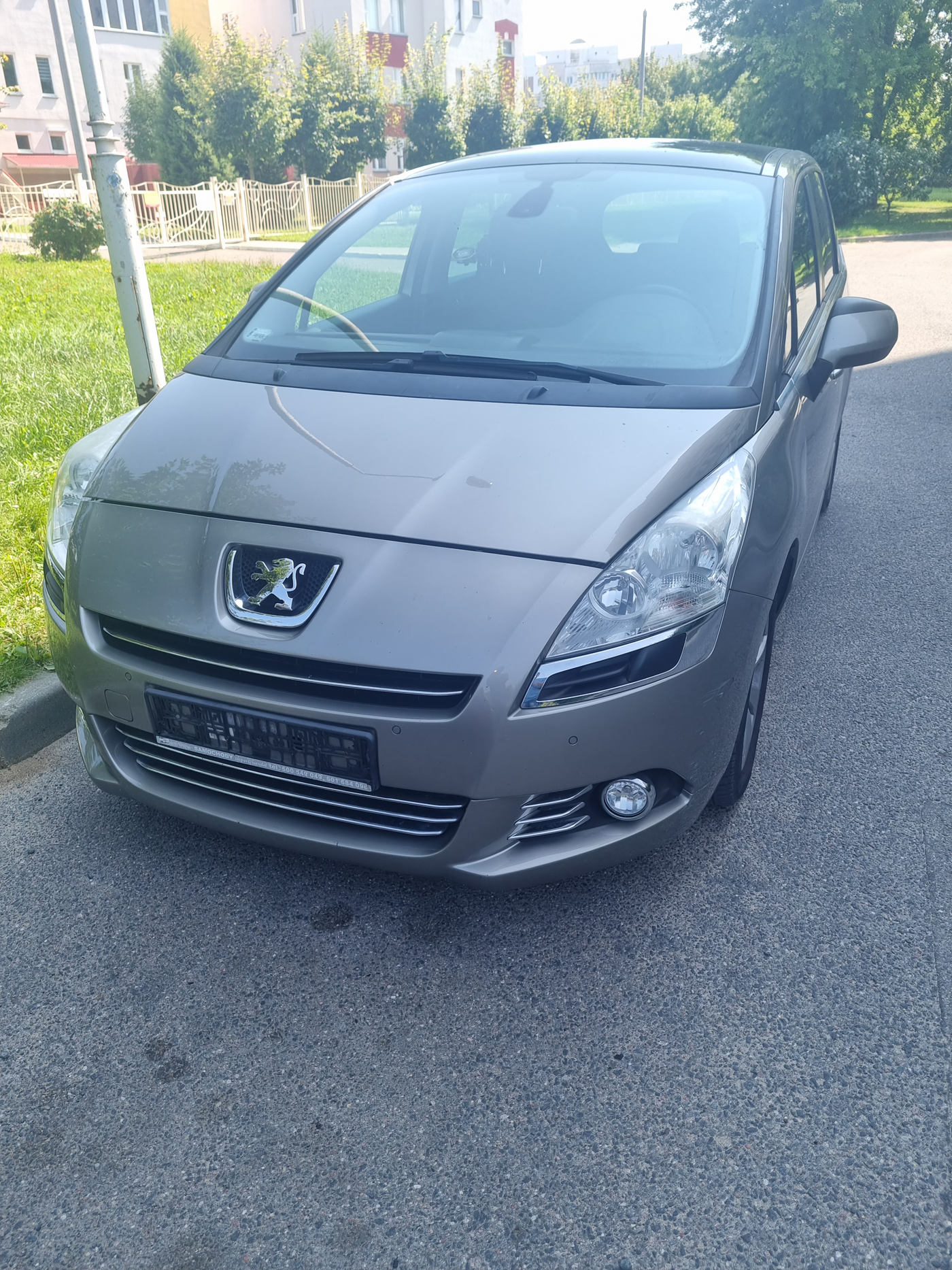 Peugeot 5008 I, 2011