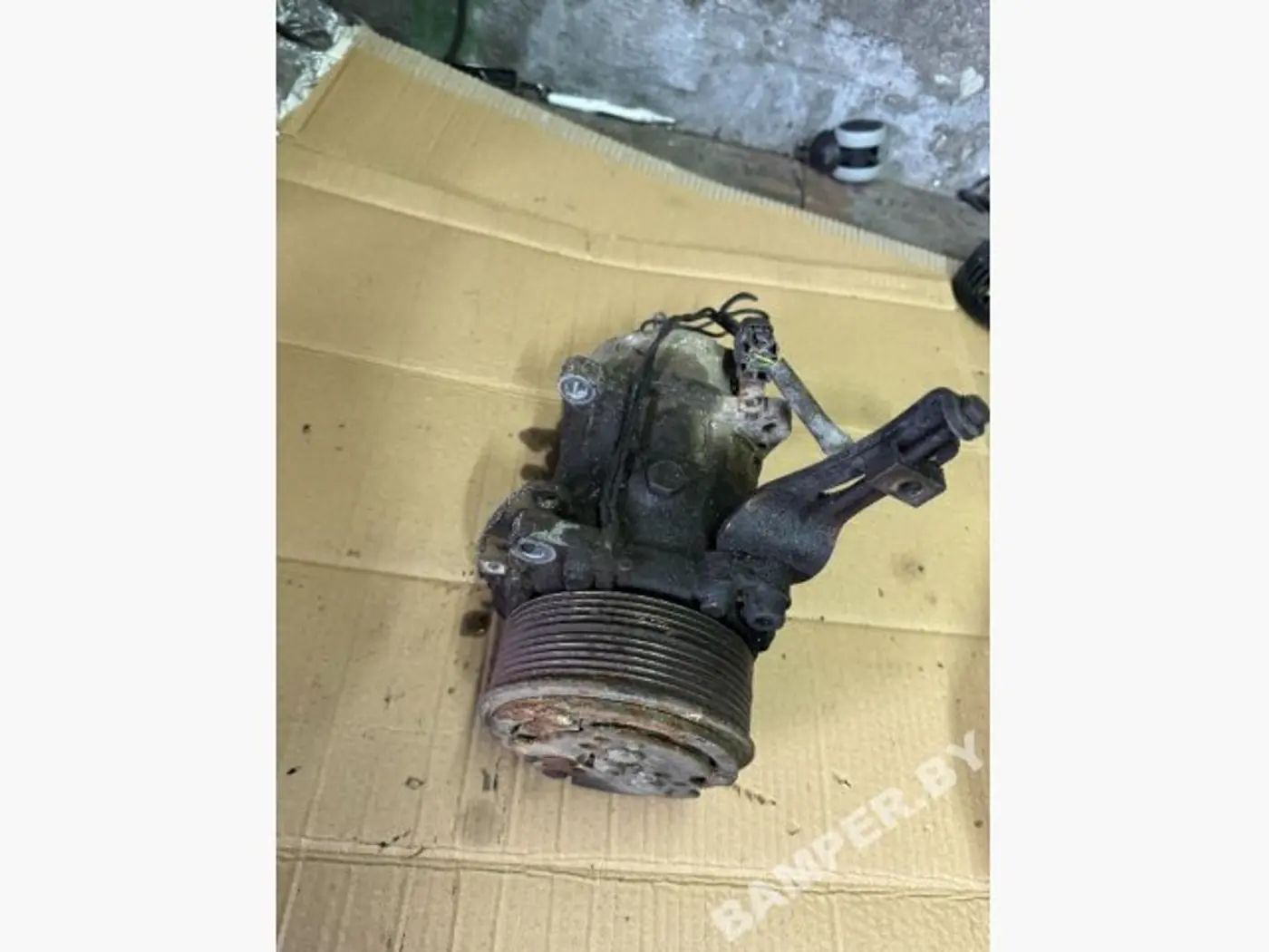 Компрессор кондиционера к Volvo 460 1994