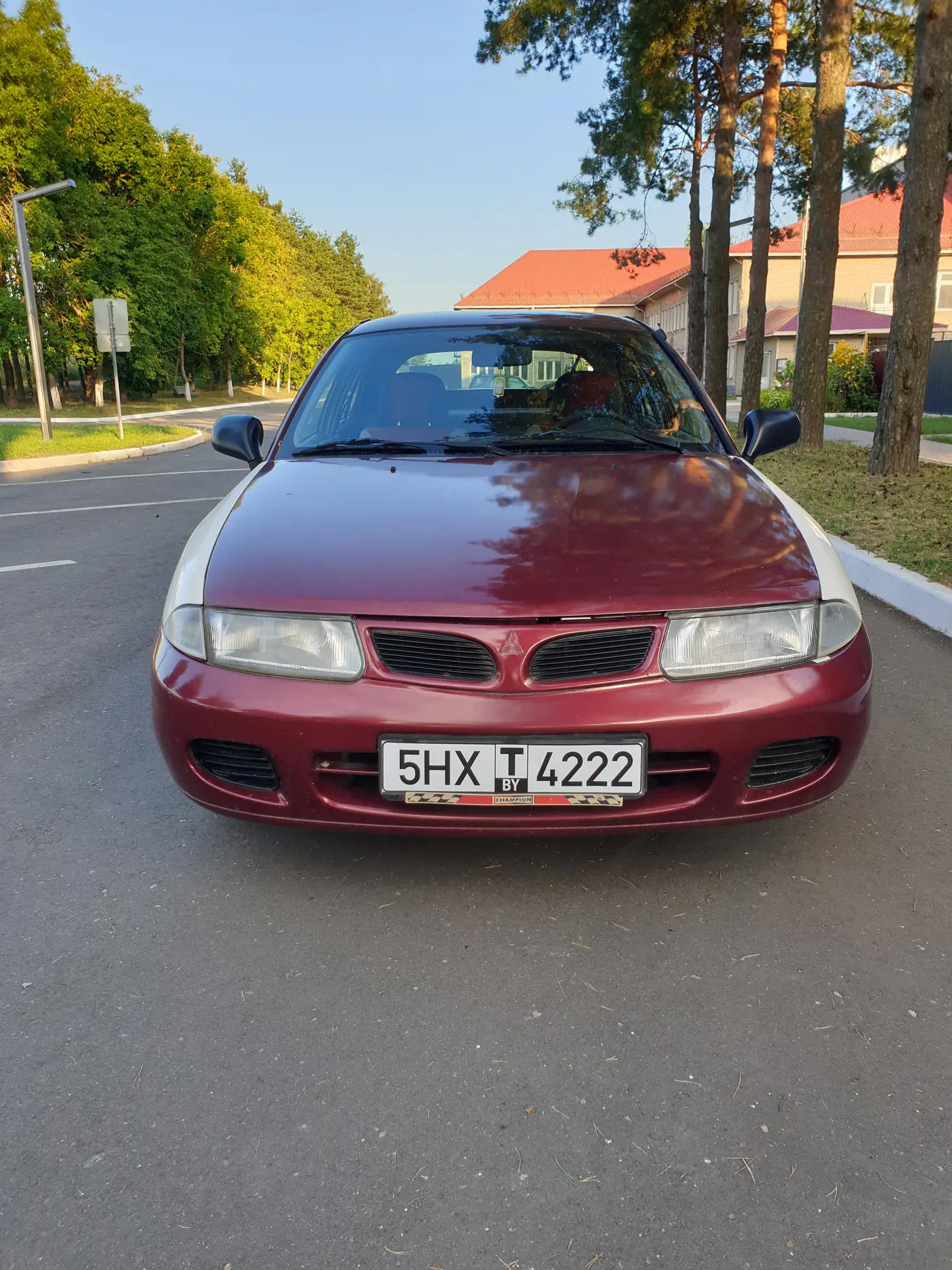 Mitsubishi Carisma I, 1997