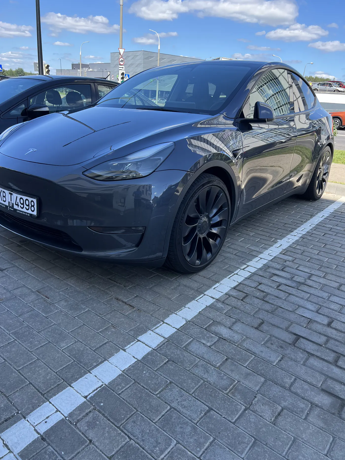 Tesla Model Y I, 2023