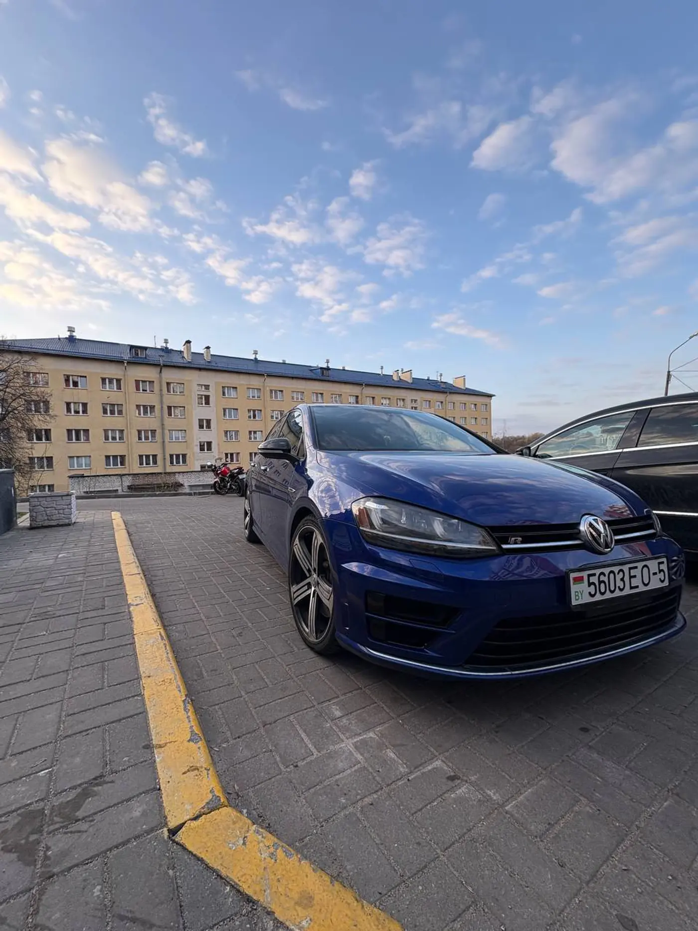 Volkswagen Golf R VII, 2014