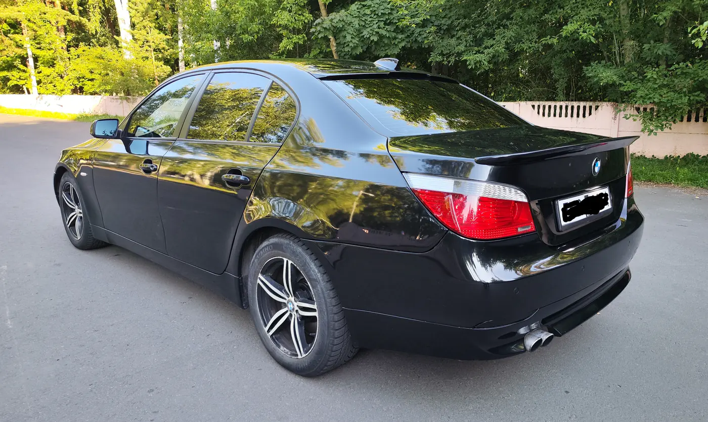 BMW 5 series V (E60/E61), 2004