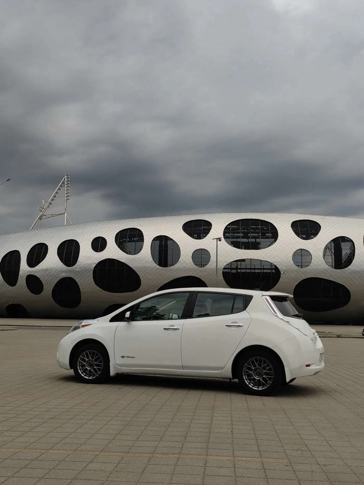 Nissan Leaf I (ZE0/AZE0), 2016