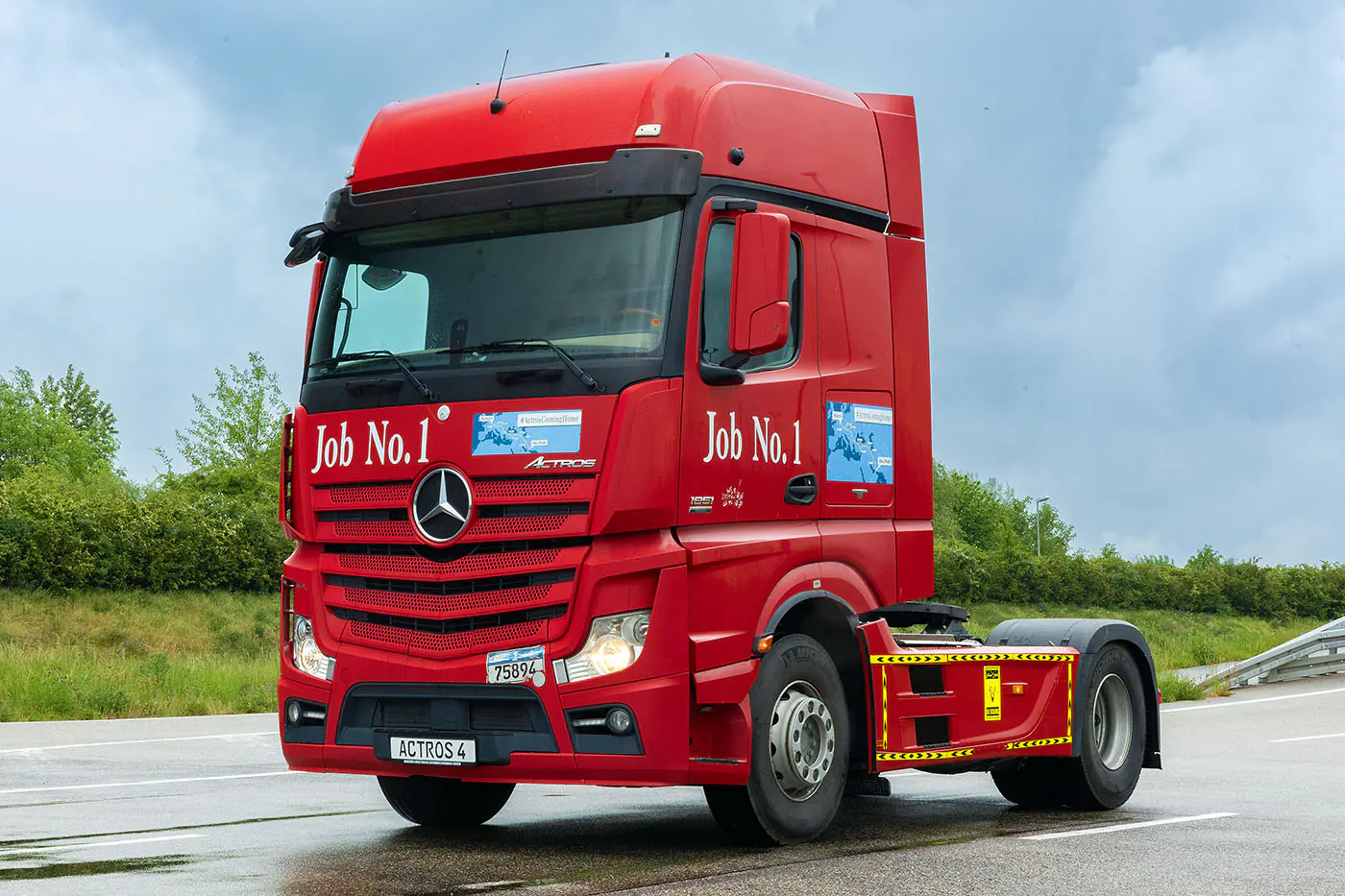 Mercedes-Benz Actros: 30 лет эволюции, которые задали стандарты отрасли