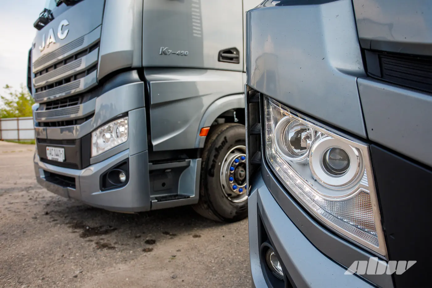 Пять тягачей JAC K7 в одном парке: только правда о «китайцах» в перевозках
