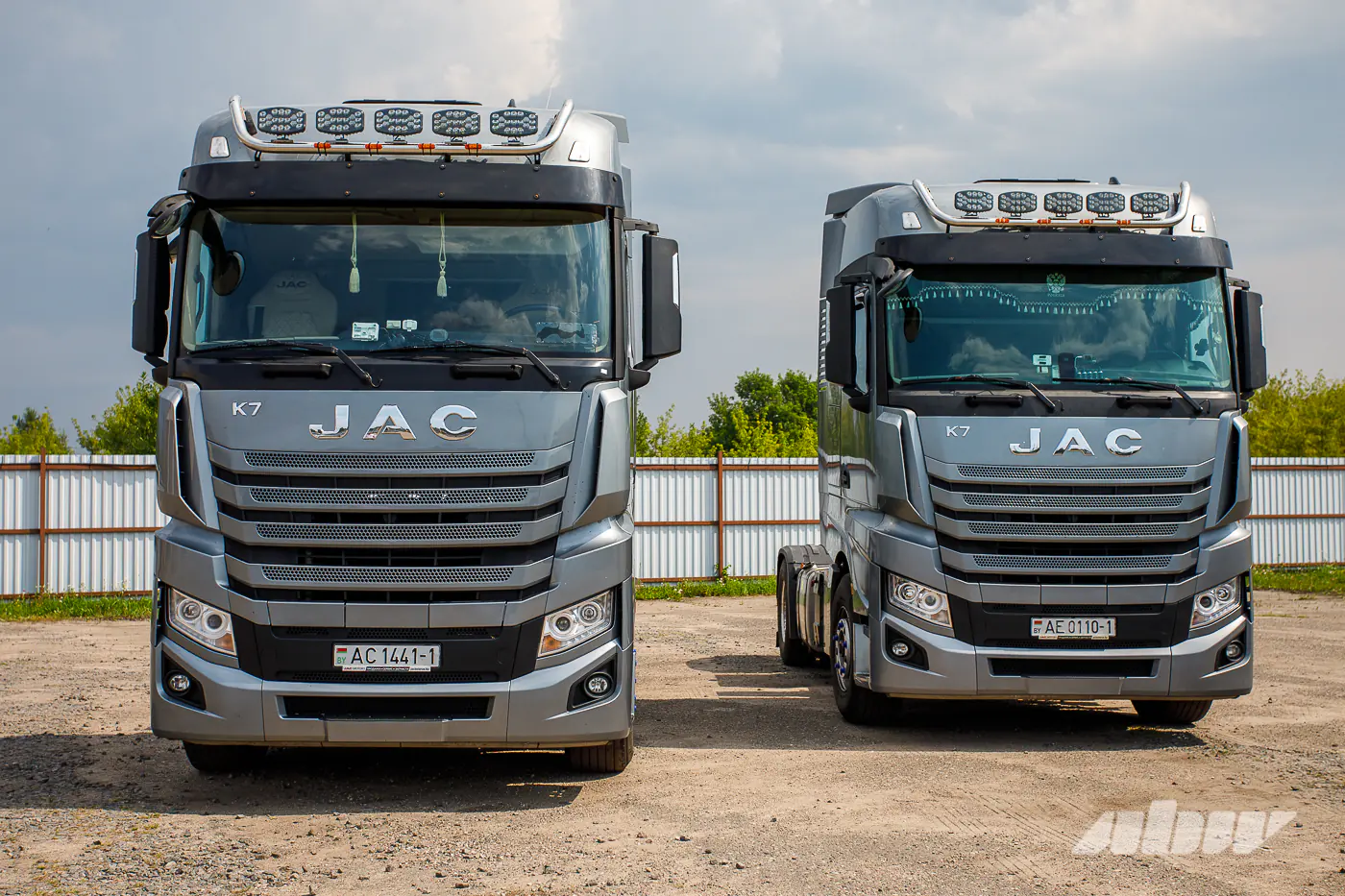 Пять тягачей JAC K7 в одном парке: только правда о «китайцах» в перевозках