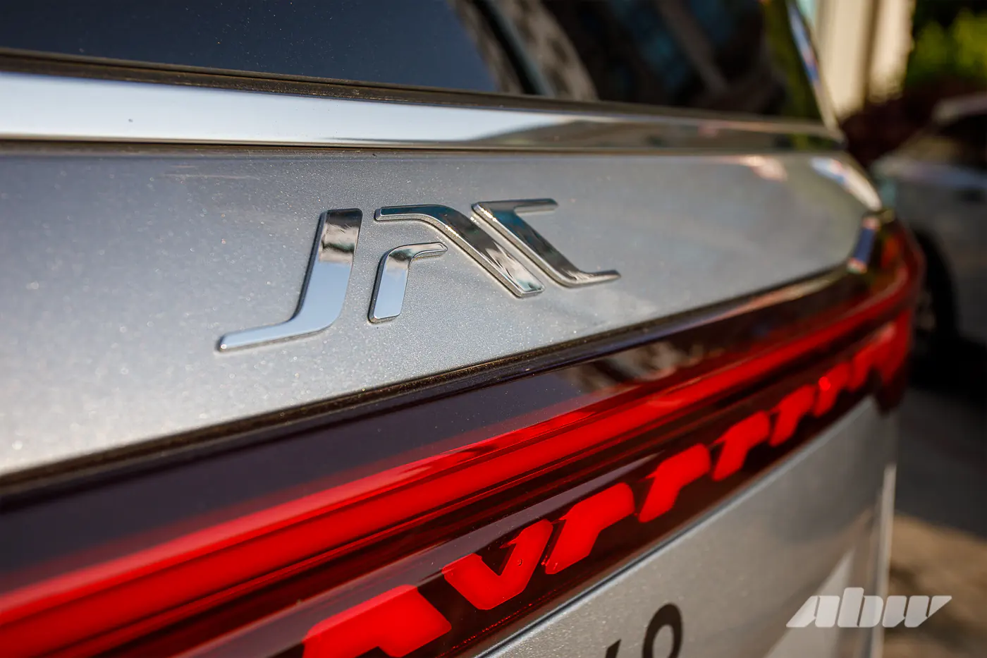 Путевой дневник JAC RF8: углубляемся в провинцию на бизнес-шаттле