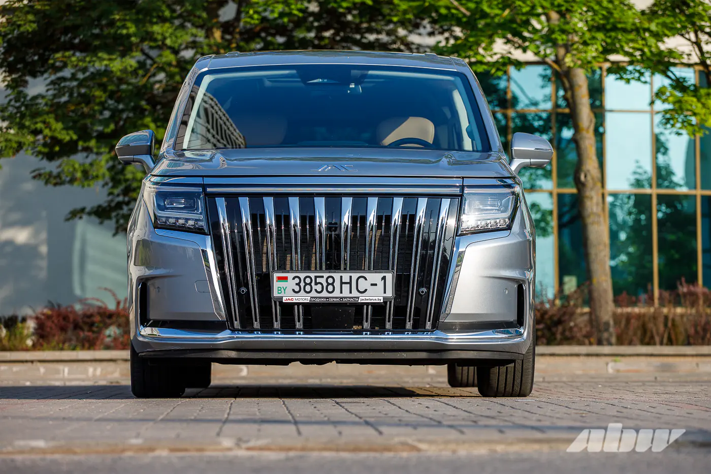 Путевой дневник JAC RF8: углубляемся в провинцию на бизнес-шаттле