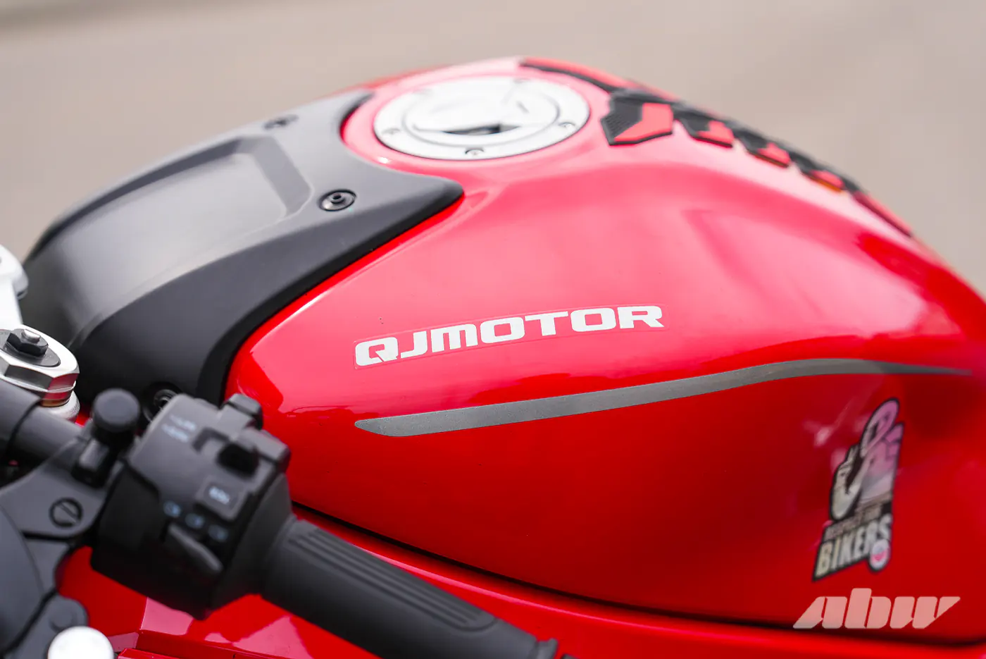 Мотоцикл как исполнение мечты: почему покупатели выбирают Qjmotor
