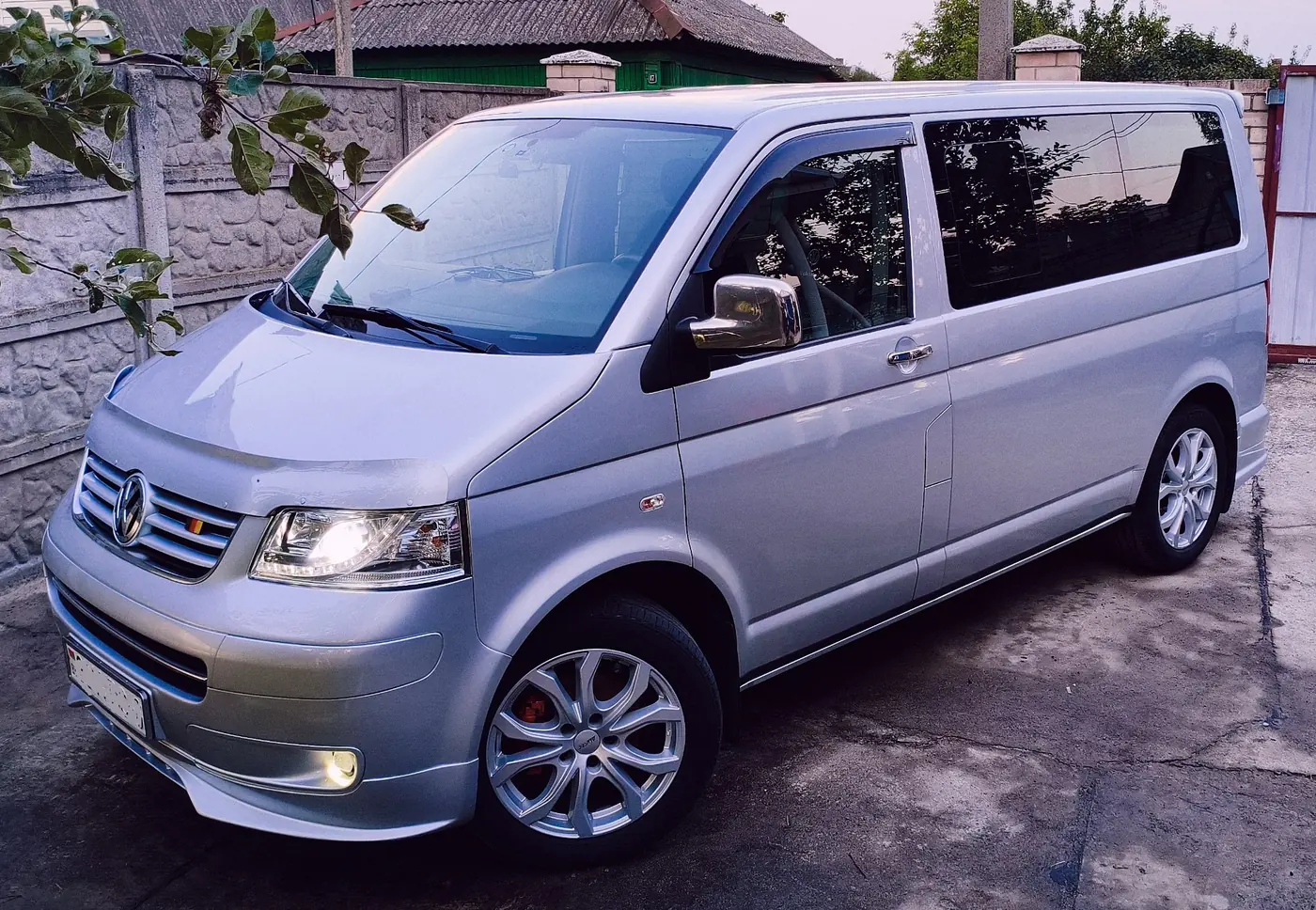 Volkswagen Caravelle T5, 2008