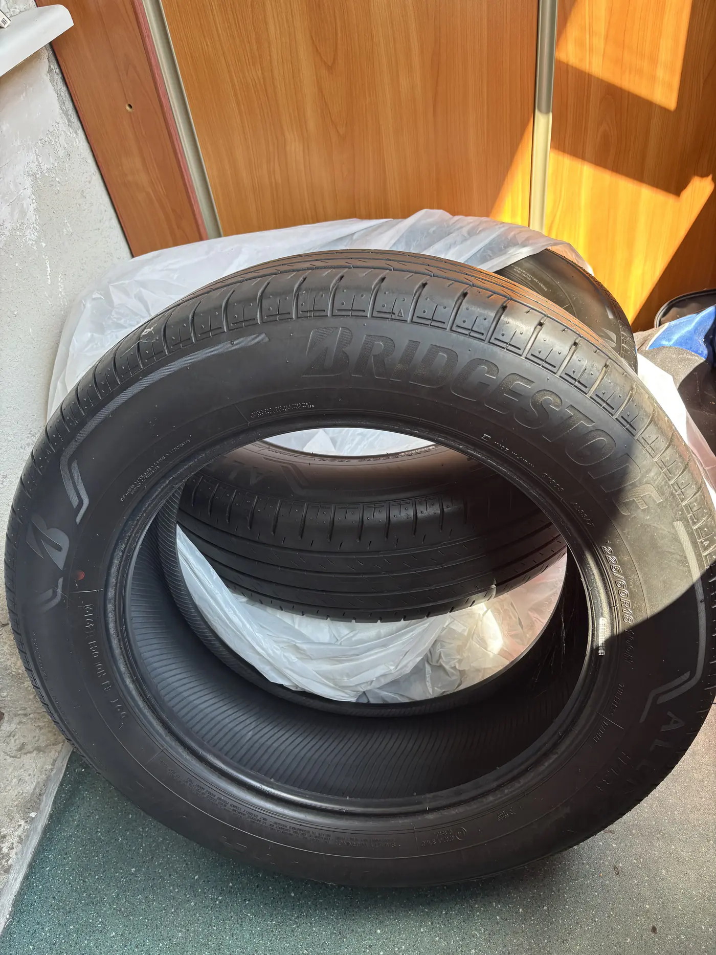 R18 225 60 Bridgestone Alenza