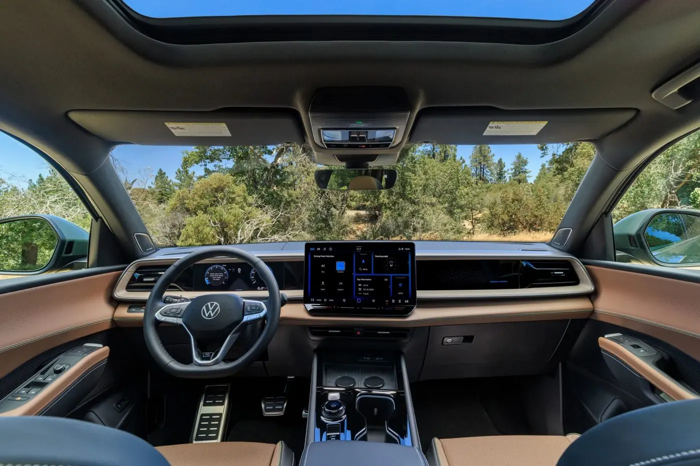 Volkswagen показал в Америке новый кроссовер Atlas Cross Sport