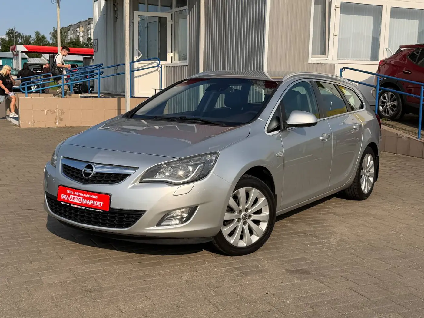 Opel Astra J, 2011