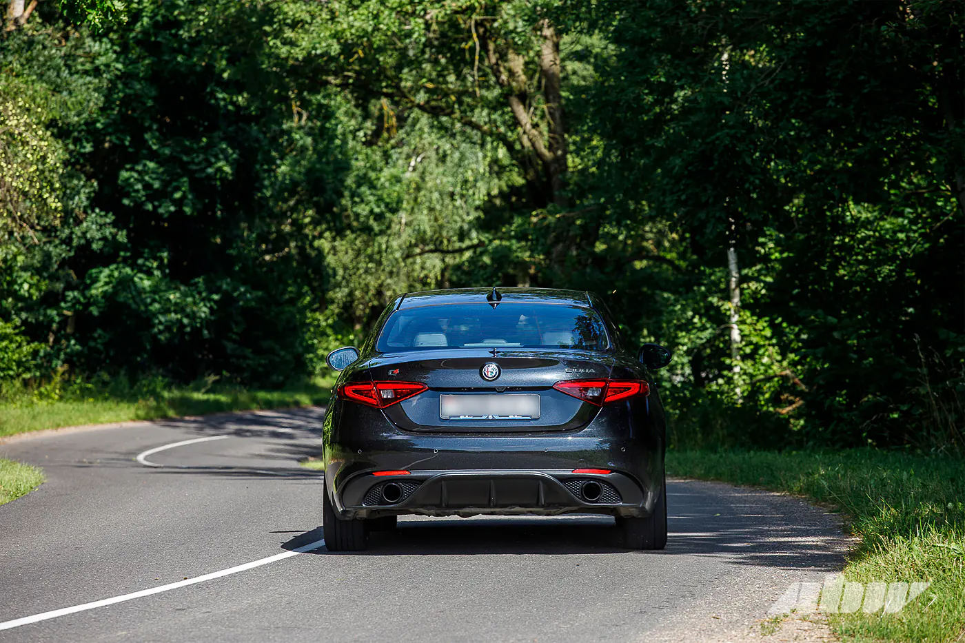 Секонд-тест Alfa Romeo Giulia: альтернатива «тройке» и «цешке» для тех, у кого есть сердце