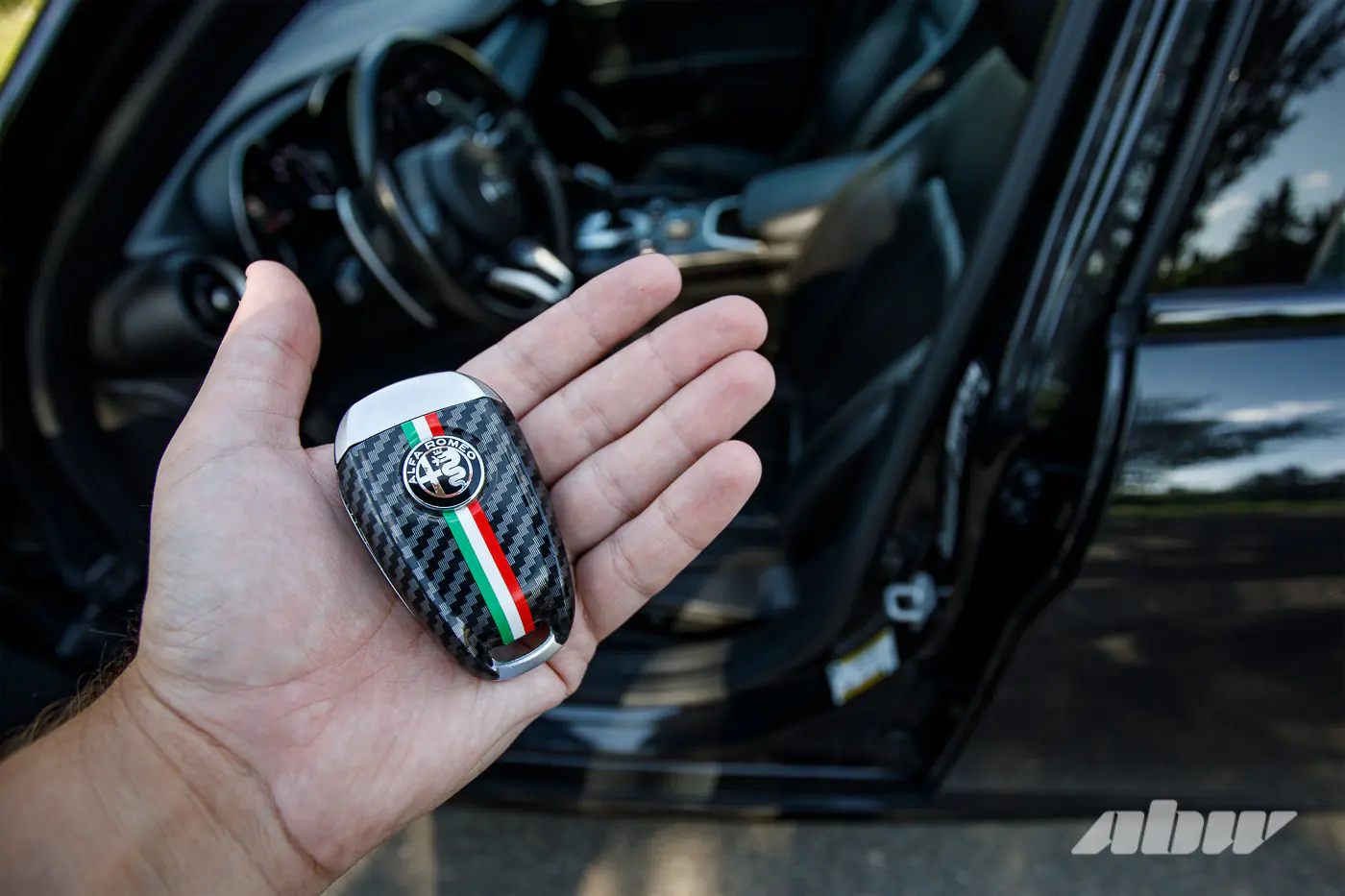 Секонд-тест Alfa Romeo Giulia: альтернатива «тройке» и «цешке» для тех, у кого есть сердце