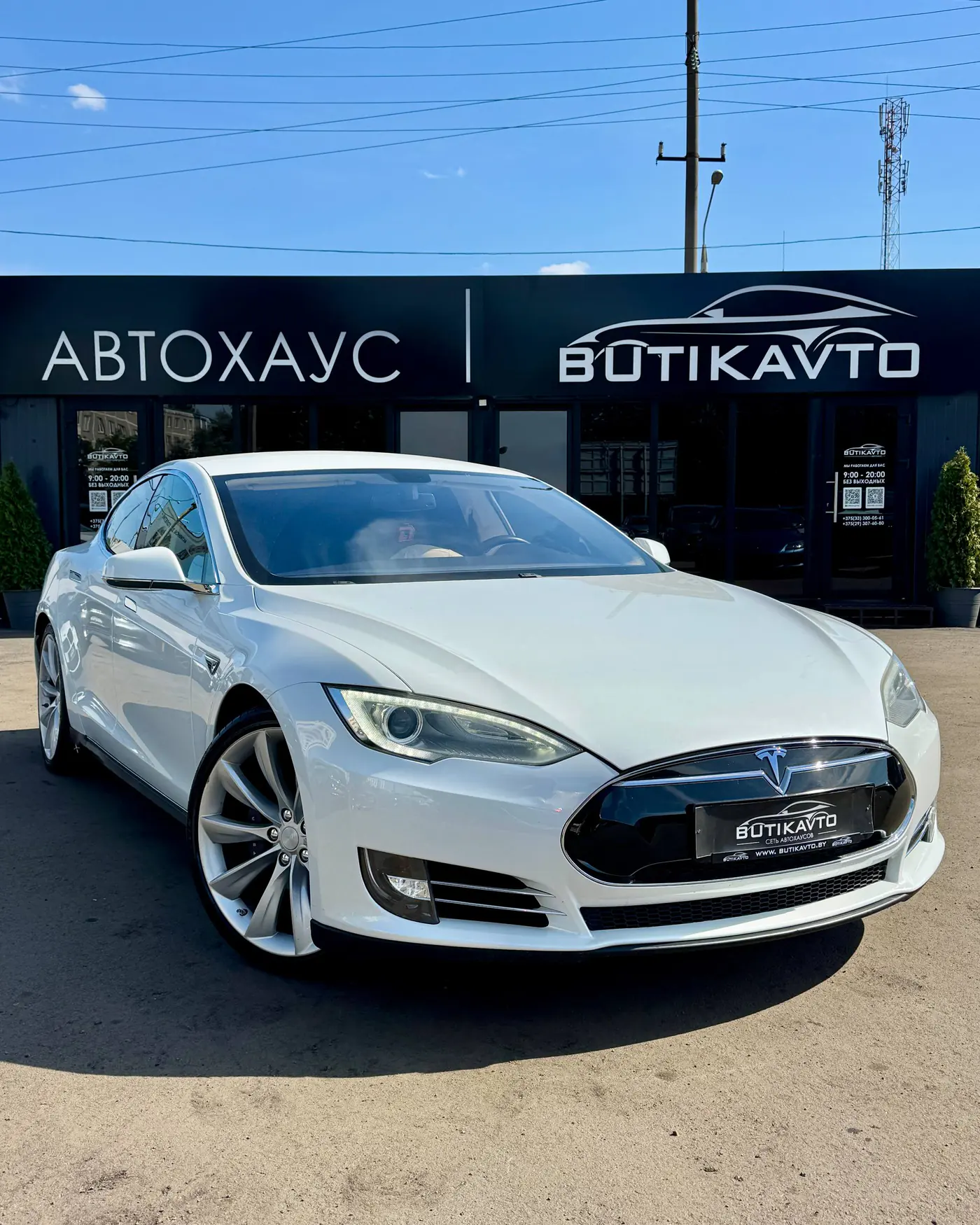 Tesla Model S I, 2013