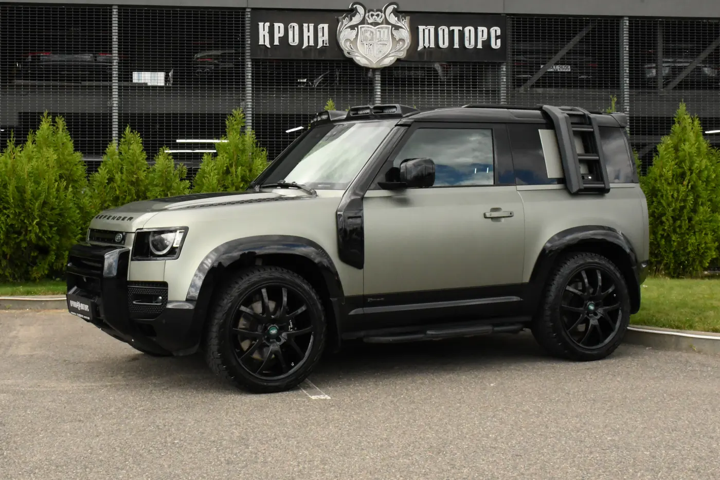 Land Rover Defender II, 2021