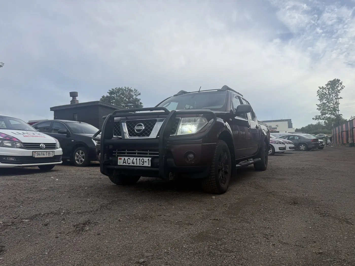 Nissan Navara (Frontier) III (D40), 2005