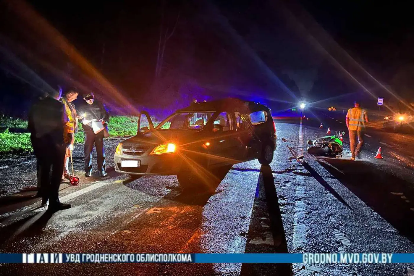 В Лидском районе водитель LADA не пропустила мотоциклиста – он погиб