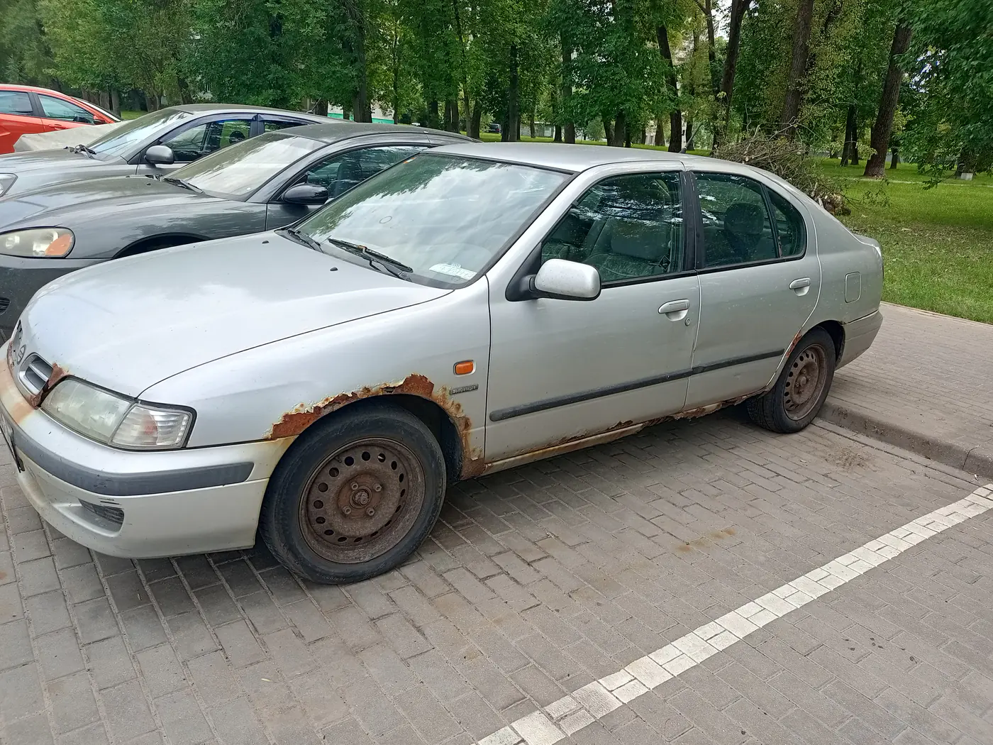 Nissan Primera II (P11), 1998
