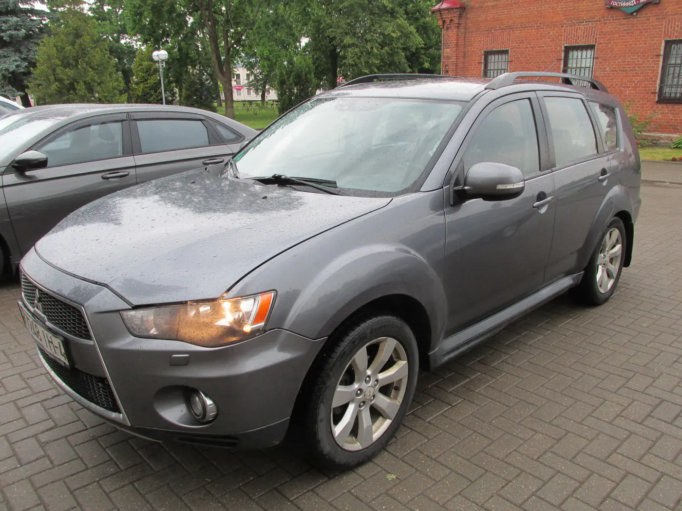 Mitsubishi Outlander II Рестайлинг, 2011