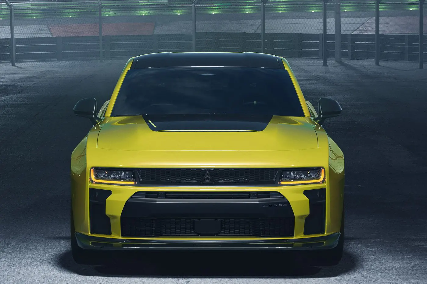 Возвращение «суперпчелки»: бензиновый Dodge Charger стал еще злее