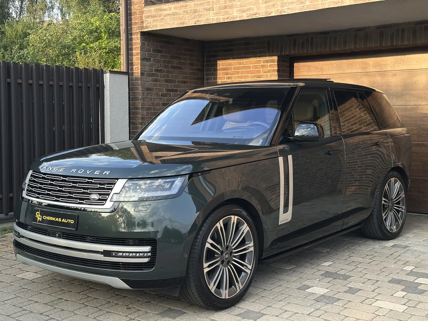 Land Rover Range Rover V, 2022