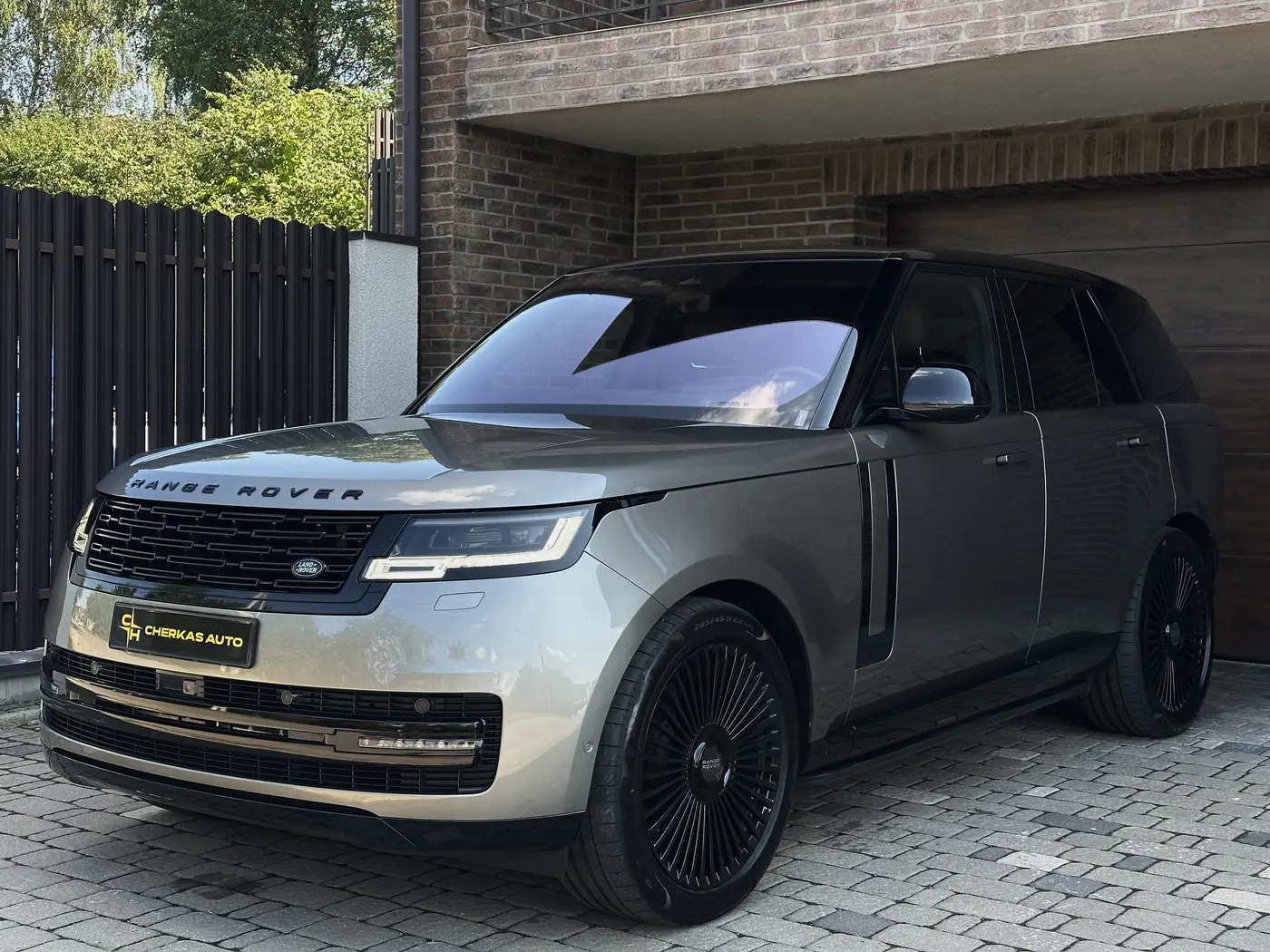 Land Rover Range Rover V, 2023