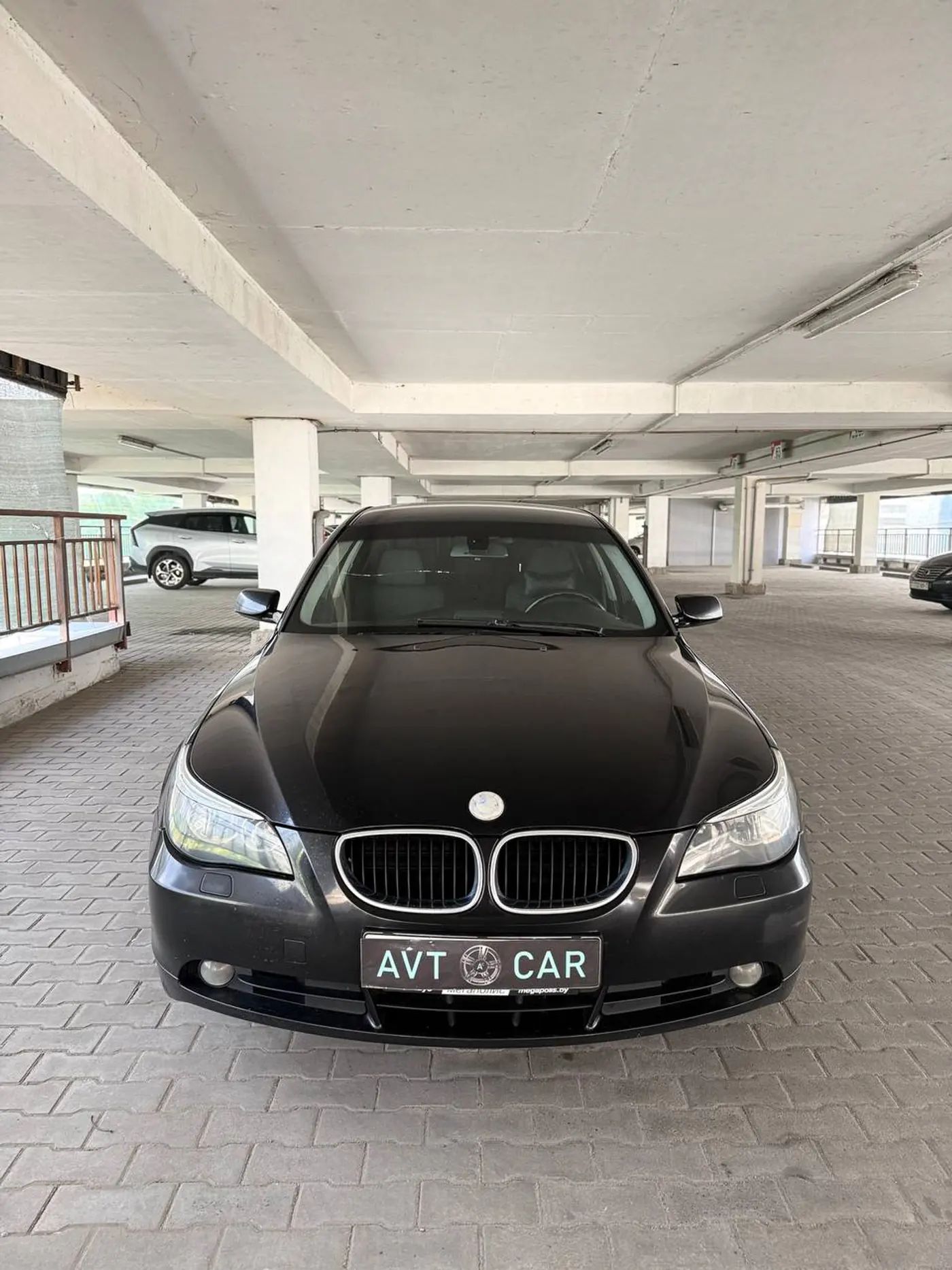 BMW 5 series V (E60/E61), 2005