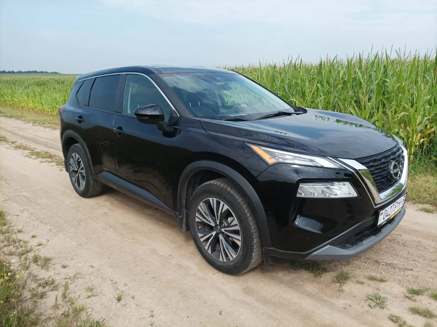 Nissan Rogue III, 2022