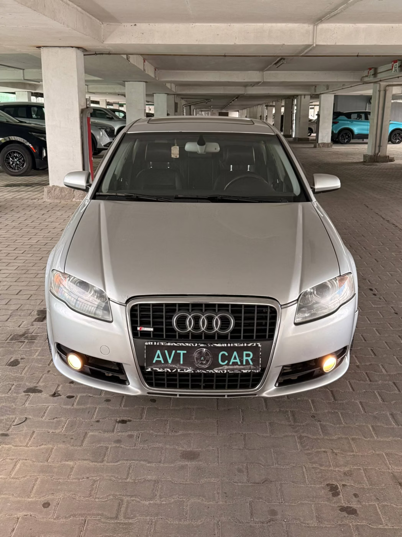 Audi A4 III (B7), 2004