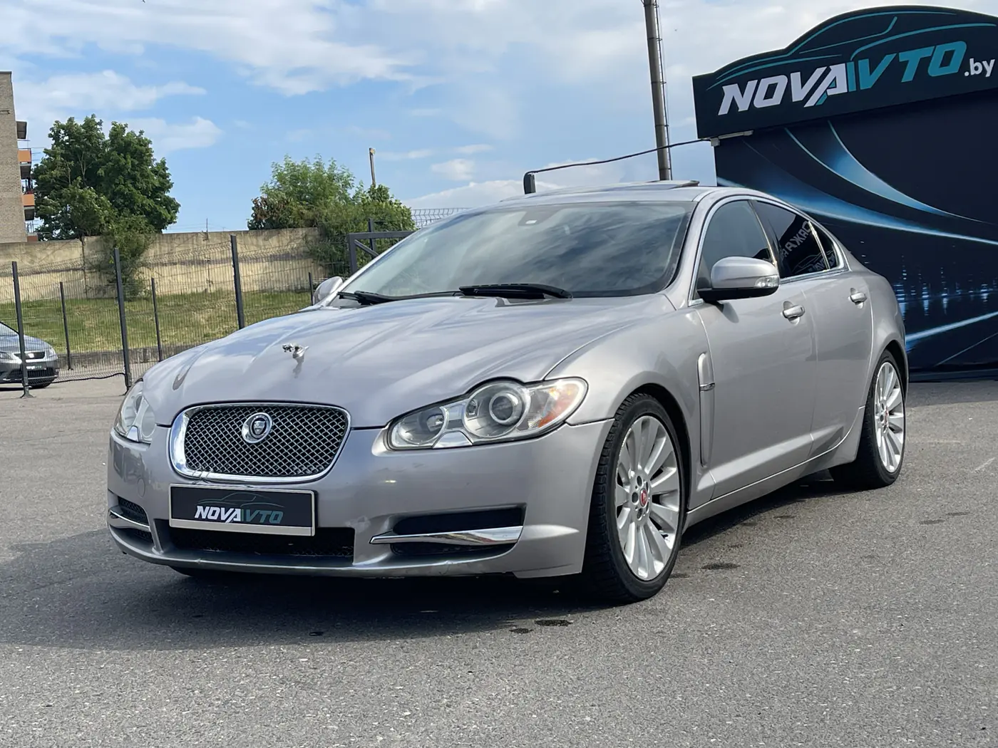 Jaguar XF I, 2008