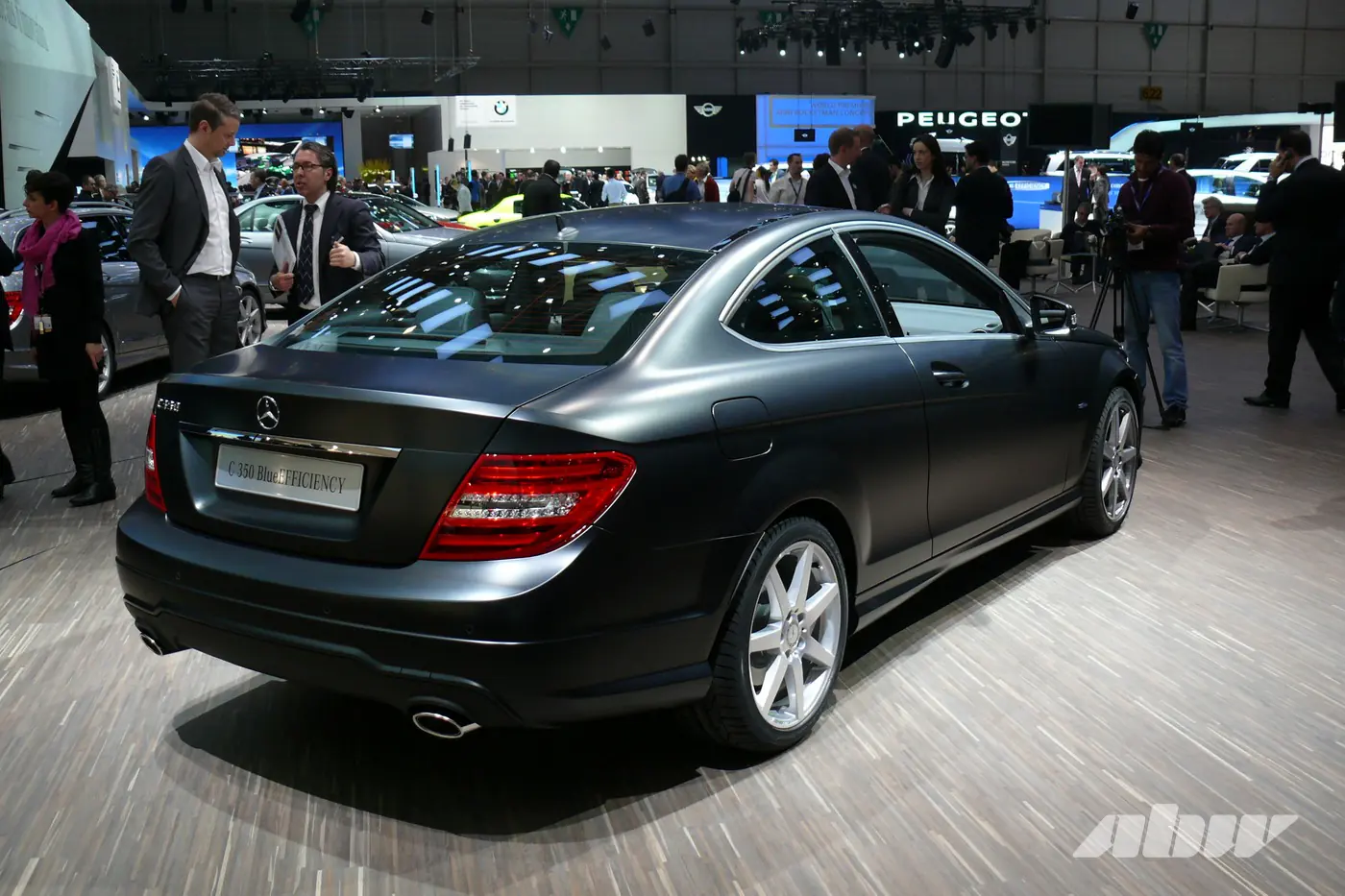«Цешка» примерила обновки: как изменился Mercedes C-класса