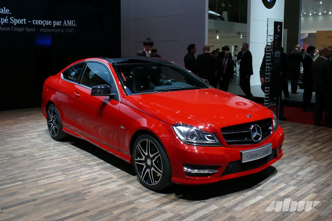 «Цешка» примерила обновки: как изменился Mercedes C-класса