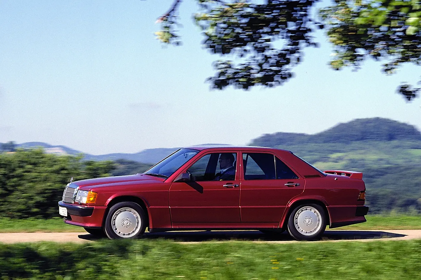 «Цешка» примерила обновки: как изменился Mercedes C-класса