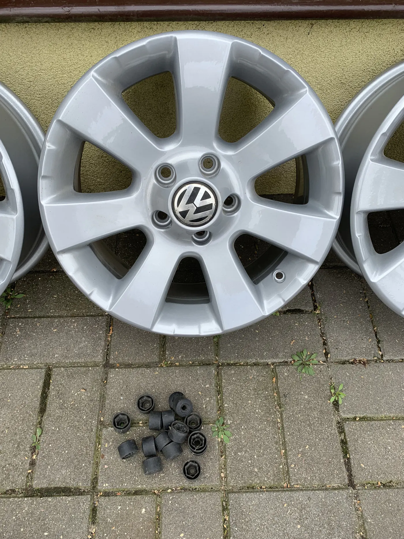 6.5xR16 5 112 ET33 DIA57.1 к Volkswagen Tiguan