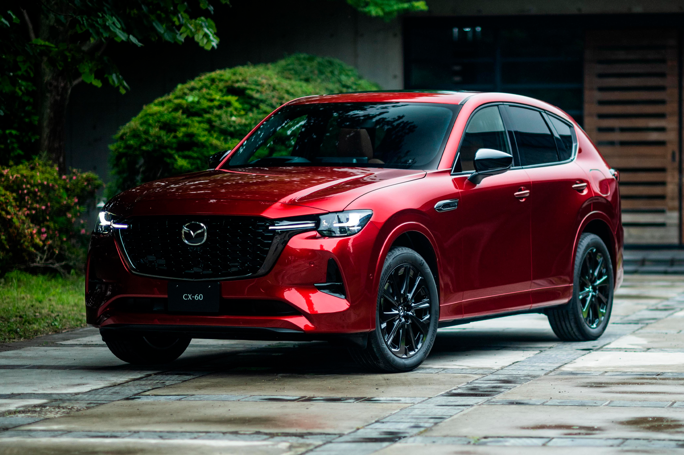 Флагманские кроссоверы Mazda ждёт тотальная модернизация: что известно