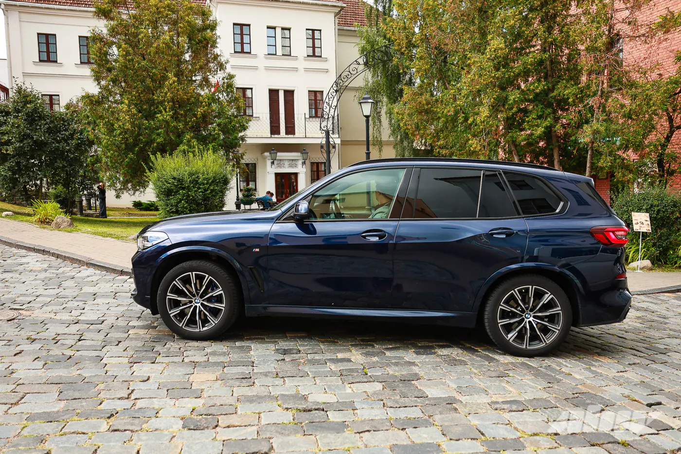 Секонд-тест BMW X5: всё еще лучше «китайцев»?