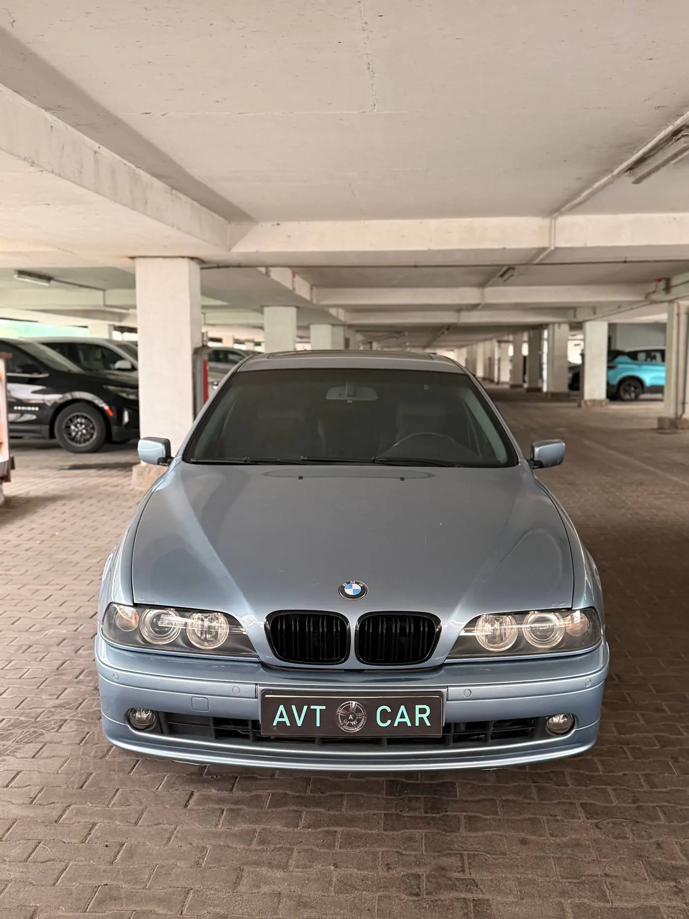 BMW 5 series V (E60/E61), 2003